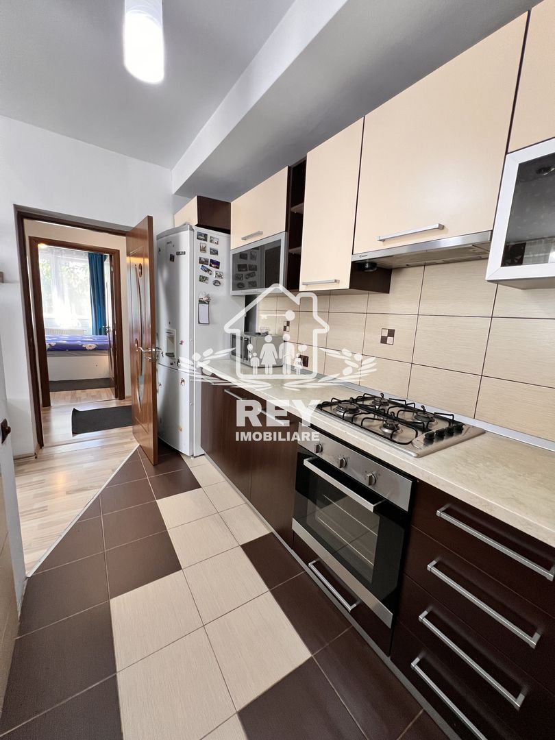 Apartament 3 camere/Etaj 1/Turnișor/Curte Interioară/Loc de parcare - Poză 5