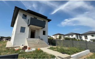 Casă de vânzare în Rediu - Poză 2