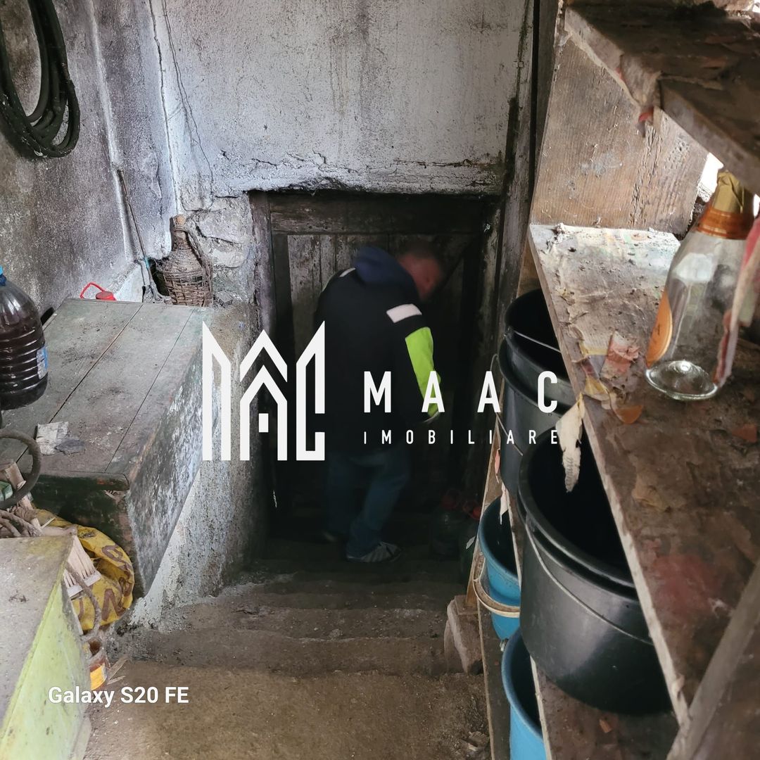 Cisnadie I Central I Casa de renovat I 500 mp teren - Poză 16