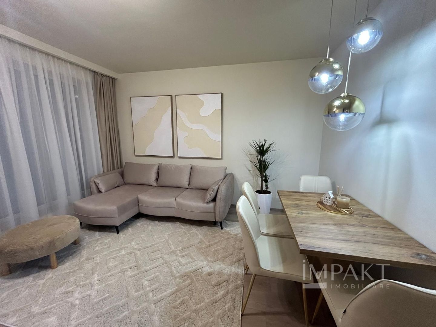 Apartament superb cu 3 camere, loc de parcare! - Poză 1