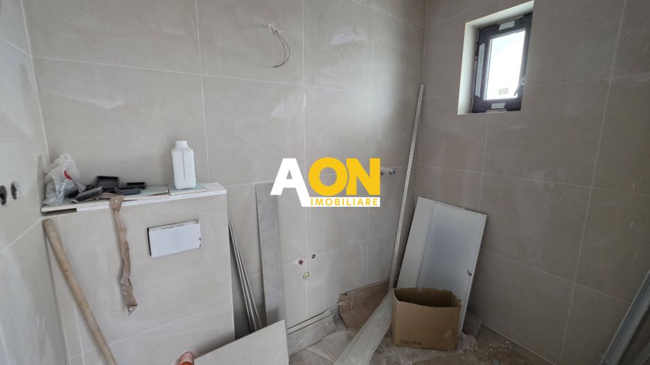 Duplex modern, 4 camere, curte 315 mp, predare mobilata,zonă liniștită - Poză 5