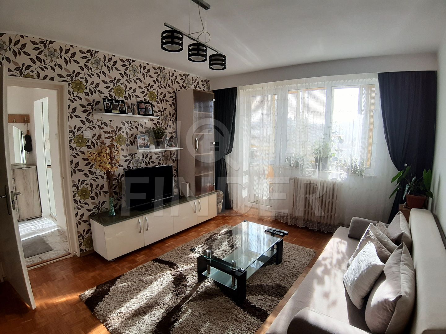 Apartament  la Cheie 2 camere Gheorgheni zona  complex Hermes - Poză 1