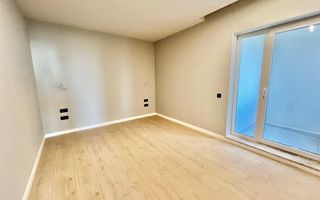 Penthouse cu 3 camere LA CHEIE, cu terase de 200mpu, zona Calea Surii Mici - Poză 7