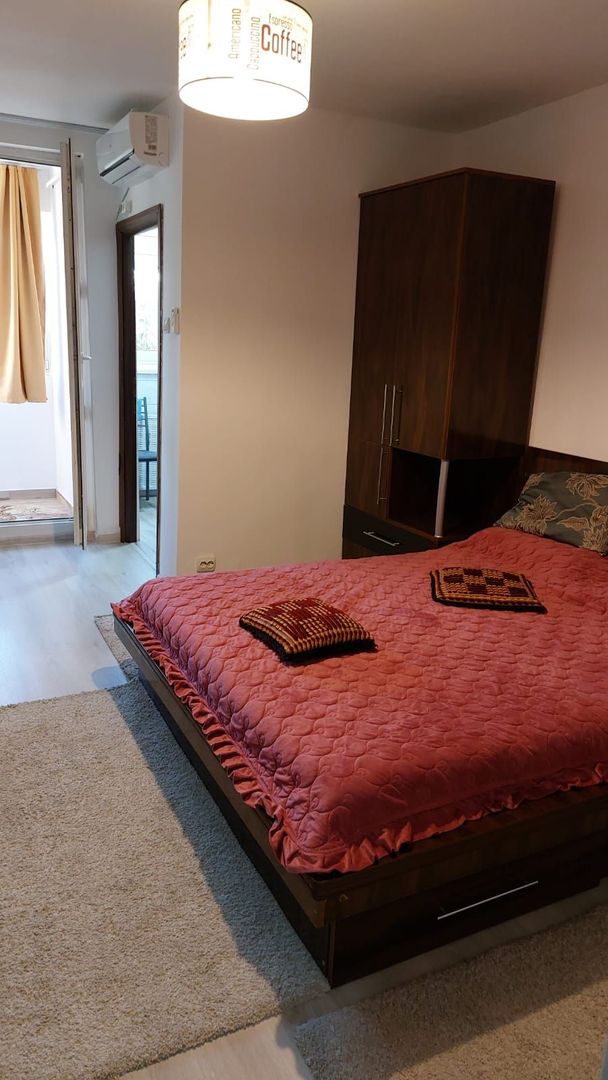 Inchiriem garsoniera zona Titan - Constantin Brancusi - Poză 8