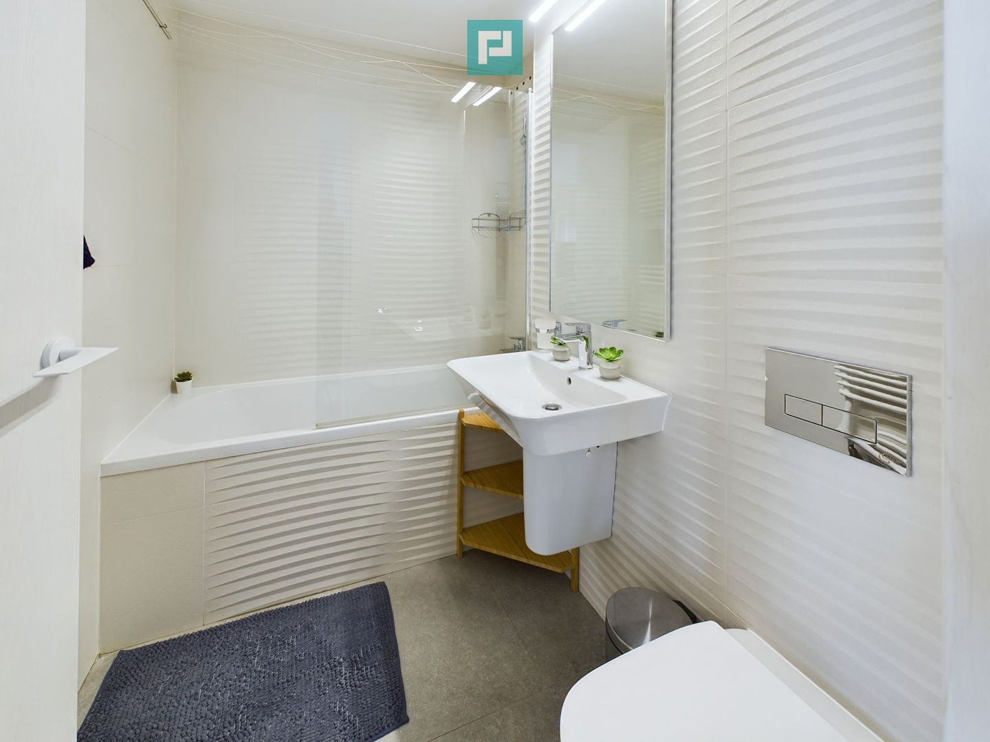 Studio Ultramodern Spațios în Pipera - Poză 6