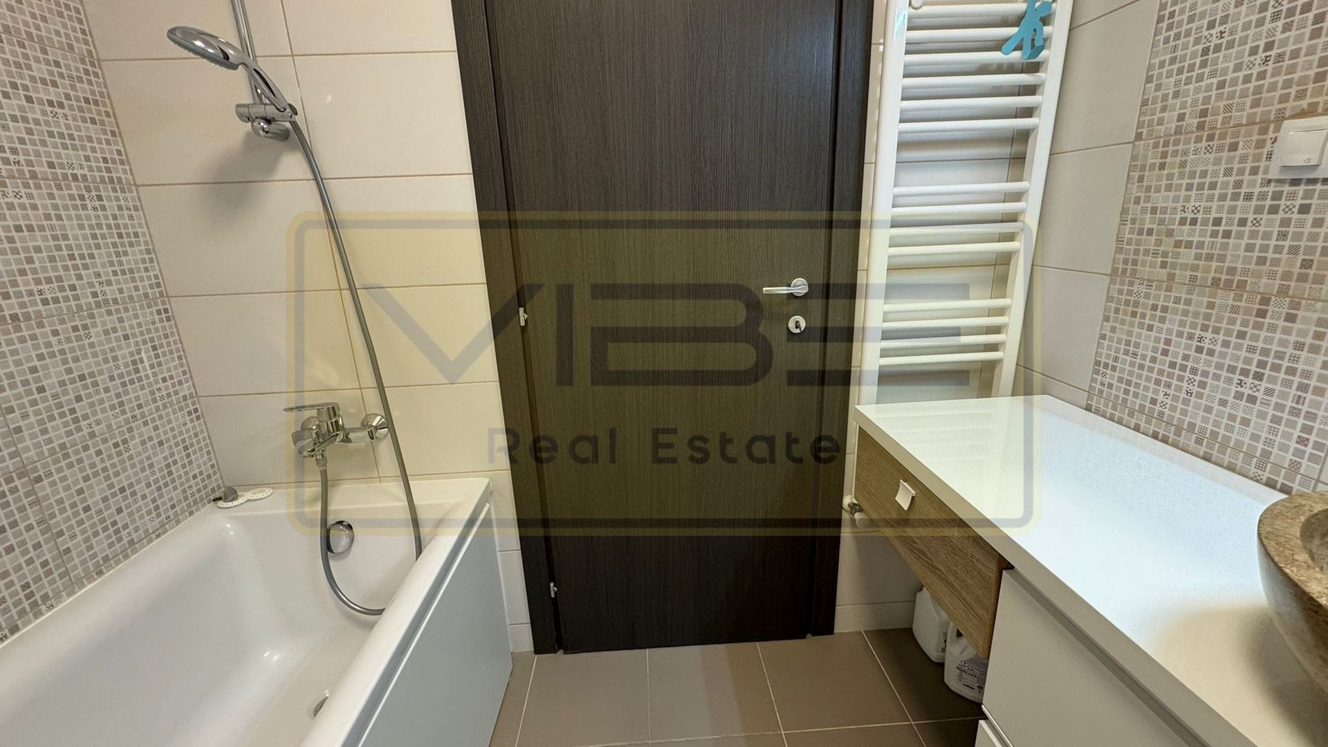 Apartament 2 camere | parcare | boxa Conest Grand Residence - Poză 16
