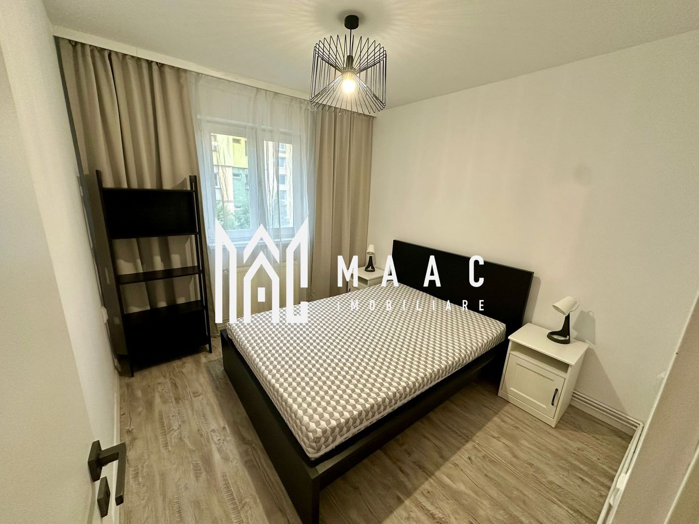 Apartament 3 Camere I Etaj 3 I Renovat I Mihai Viteazul - Poză 4