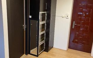 Apartament 3 camere de vânzare - Poză 3