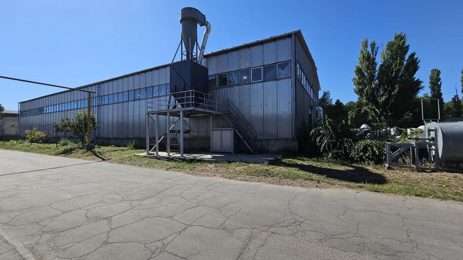 Hală industrială / Depozit în ZEL Chișinău de vânzare - Poză 2
