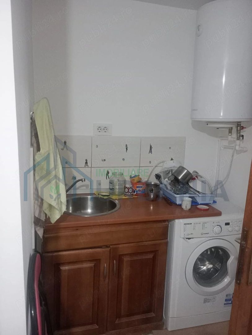 Casă de vânzare în Șipote, județul Iași - Poză 5