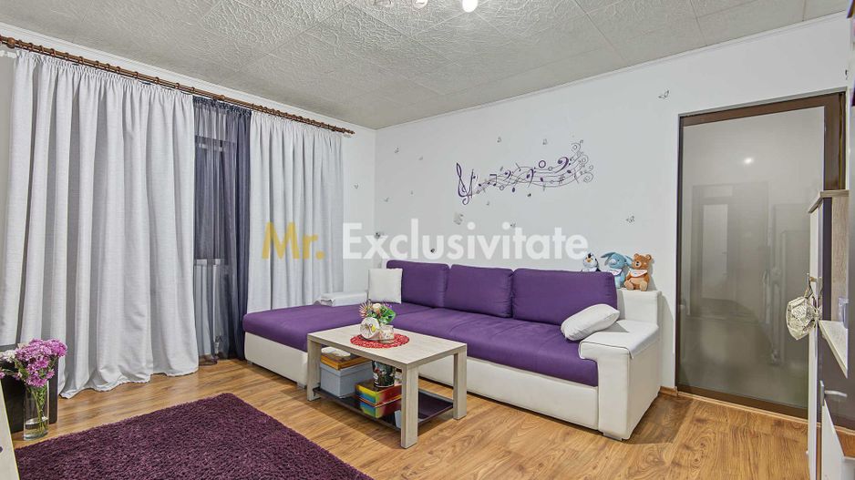 Apartament cu 2 camere de vânzare în Mioveni - Poză 3