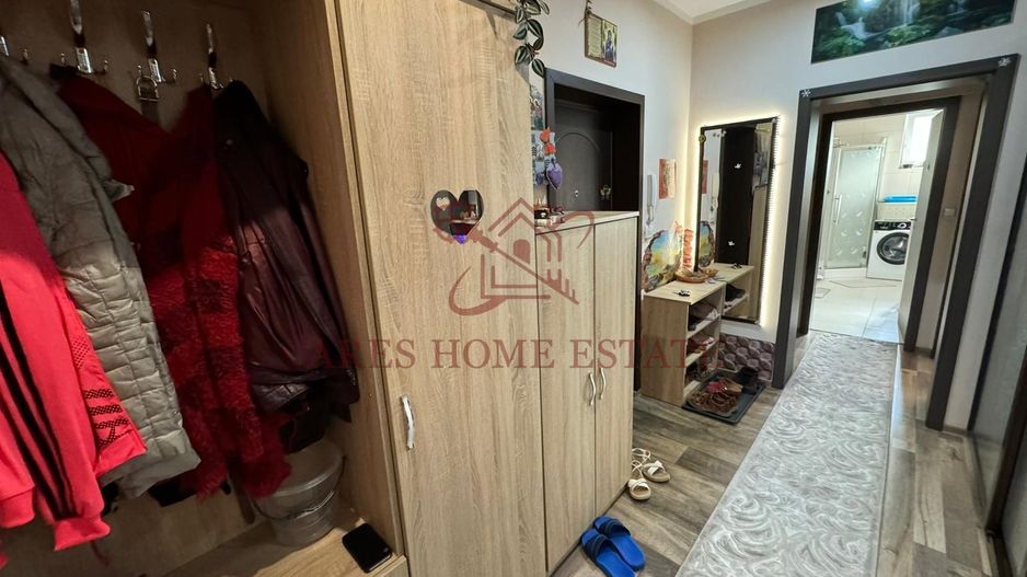 Apartament complet mobilat cu 3 camere în Giroc - 135,000 € - Poză 13