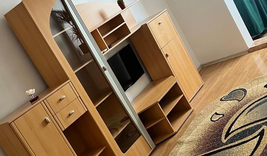 De inchiriat apartament cu 2 camere, etaj 1, zona Neacsu, 400 euro - Poză 2