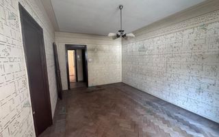 Apartament 3 camere de vânzare – zona centrală/parter - Poză 4