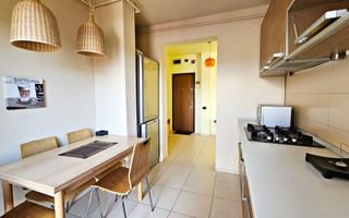 Central str Toamnei- CEC Brasov,3camere mobilat - Poză 2