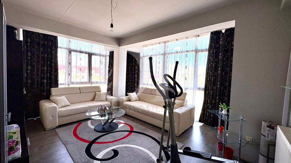 Apartament de vanzare/ Zona Profesor Ioan Rus/Floresti - Poză 1