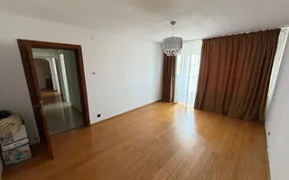 Apartament 3 camere – Sebastian - Poză 12