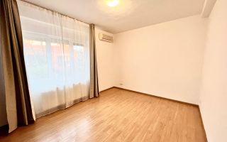 VILA CU 5 DORMITOARE LA INCHIRIERE IN COMPLEX REZIDENTIAL - Poză 9