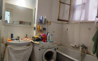 Apartament cu 3 camere la casa str.M.Eminescu - Poză 7