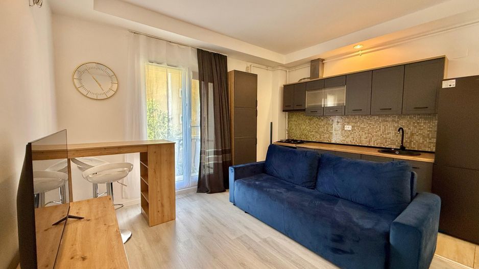 COSMOPOLIS - Apartament cu 2 camere tip studio, mobilat si utilat. - Poză 1
