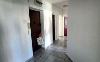 Inchiriere 3 camere Piata Unirii decomandat 80 mp | 2 bai 2 balcoane - Poză 7