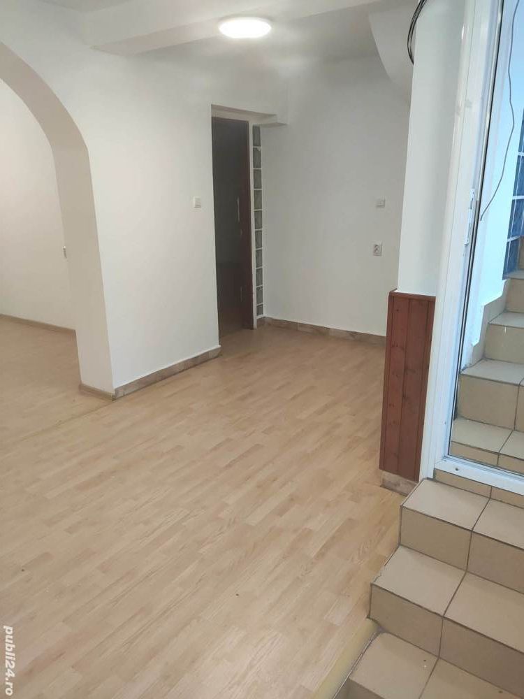 Vând casă vilă renovabilă Băneasa - Poză 2