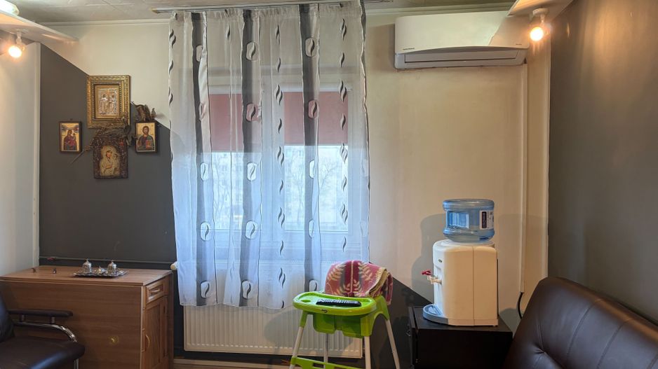 Apartament spatios cu trei camere, Brancoveanu, 78.000€ - Poză 1
