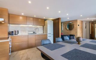 ?** Apartament superb pe doua niveluri Ultrafinisat Semicentral ** - Poză 8