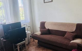 Casa Spațioasă și Versatilă în Andrei Mureșanu - Poză 4