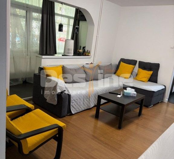 Apartament 3 camere, 67 mp, 2 locuri de parcare, mobilat complet - Poză 3