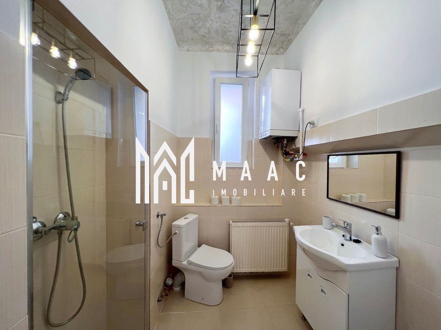 Apartament superb 3 camere 91 mpu zona Ultracentrala - Poză 12