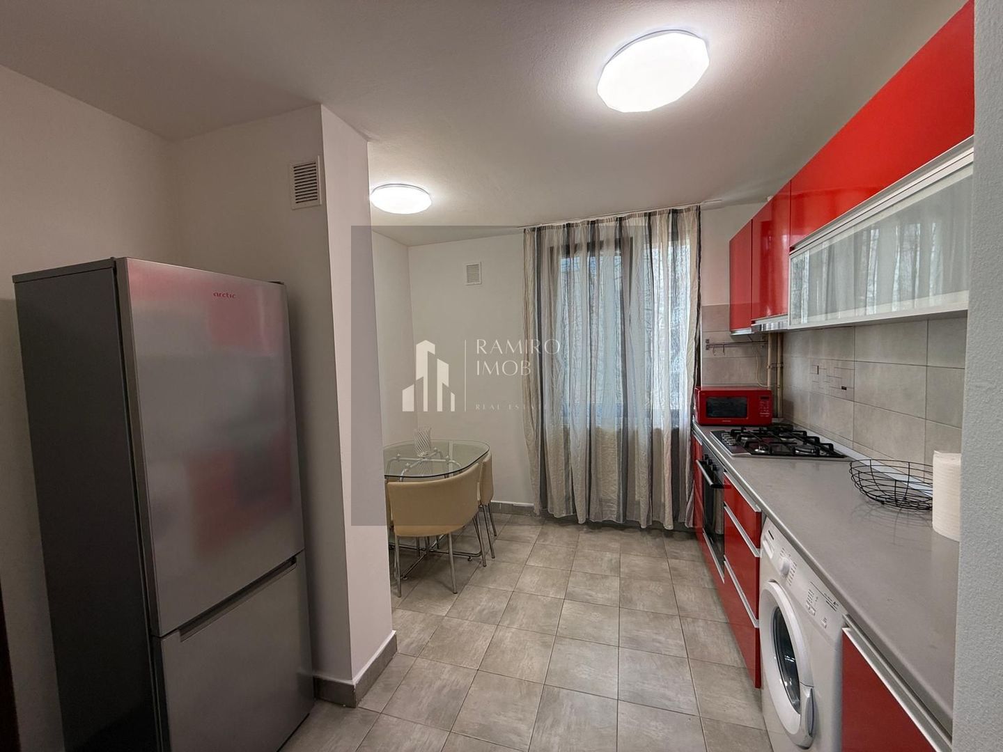 Apartament 3 camere semidecomandat Drumul Taberei - Poză 8