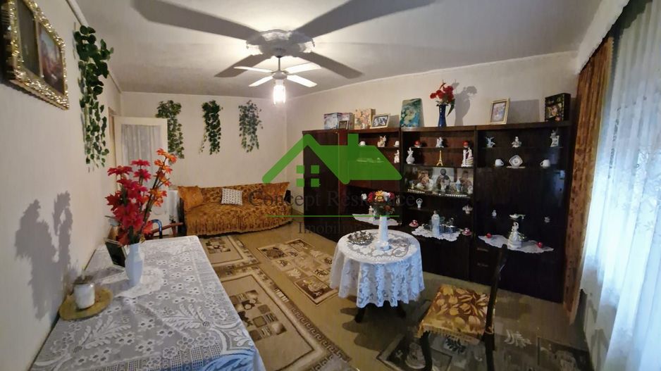 Apartament 2 camere de vânzare , etaj 1– Str. Păltinișului - Poză 2