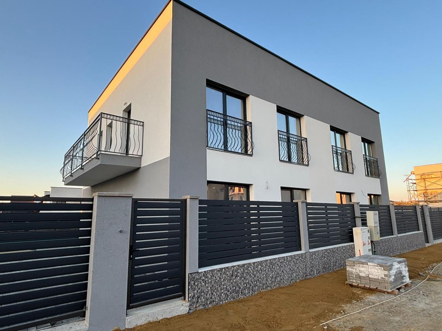 Casa cocheta 4 camere in Selimbar Triajului - Poză 26