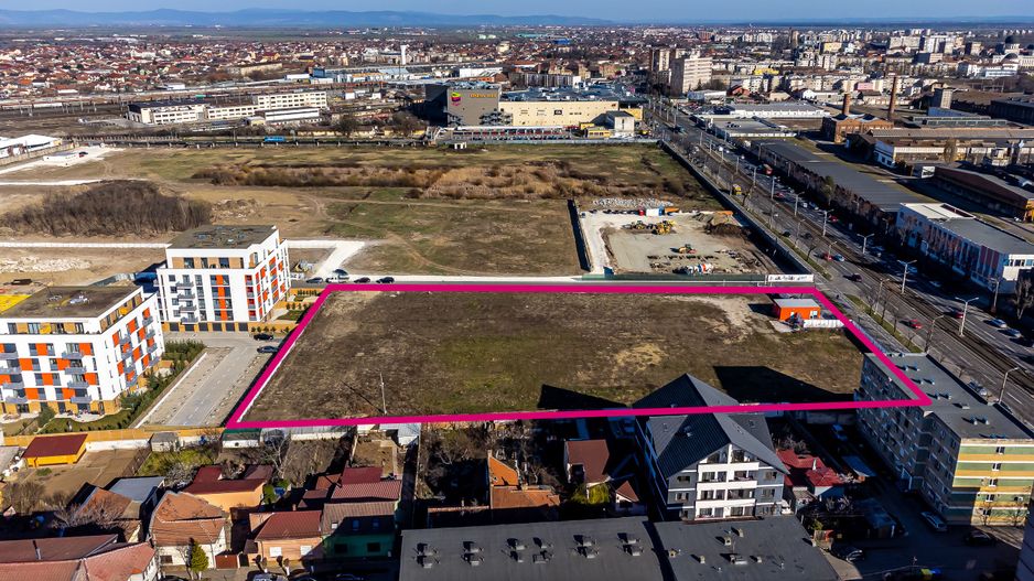 Teren central pentru dezvoltari rezidentiale si comerciale - Poză 6