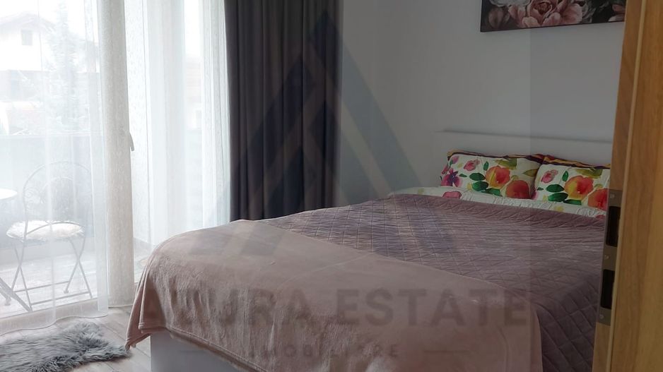 Apartament modern 3 camere 70 mp utili parcare privata zona Selimbar - Poză 6