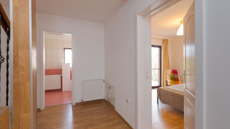4 camere in triplex, teren 334 mp si terasa – Dumbravita, str. Magura - Poză 23
