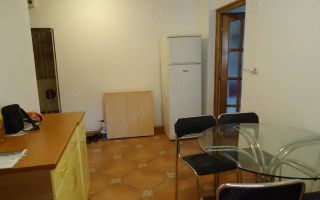 De închiriat  Apartament 2 Camere cu Centrala Proprie, 62 mp Pridvorului - Poză 8
