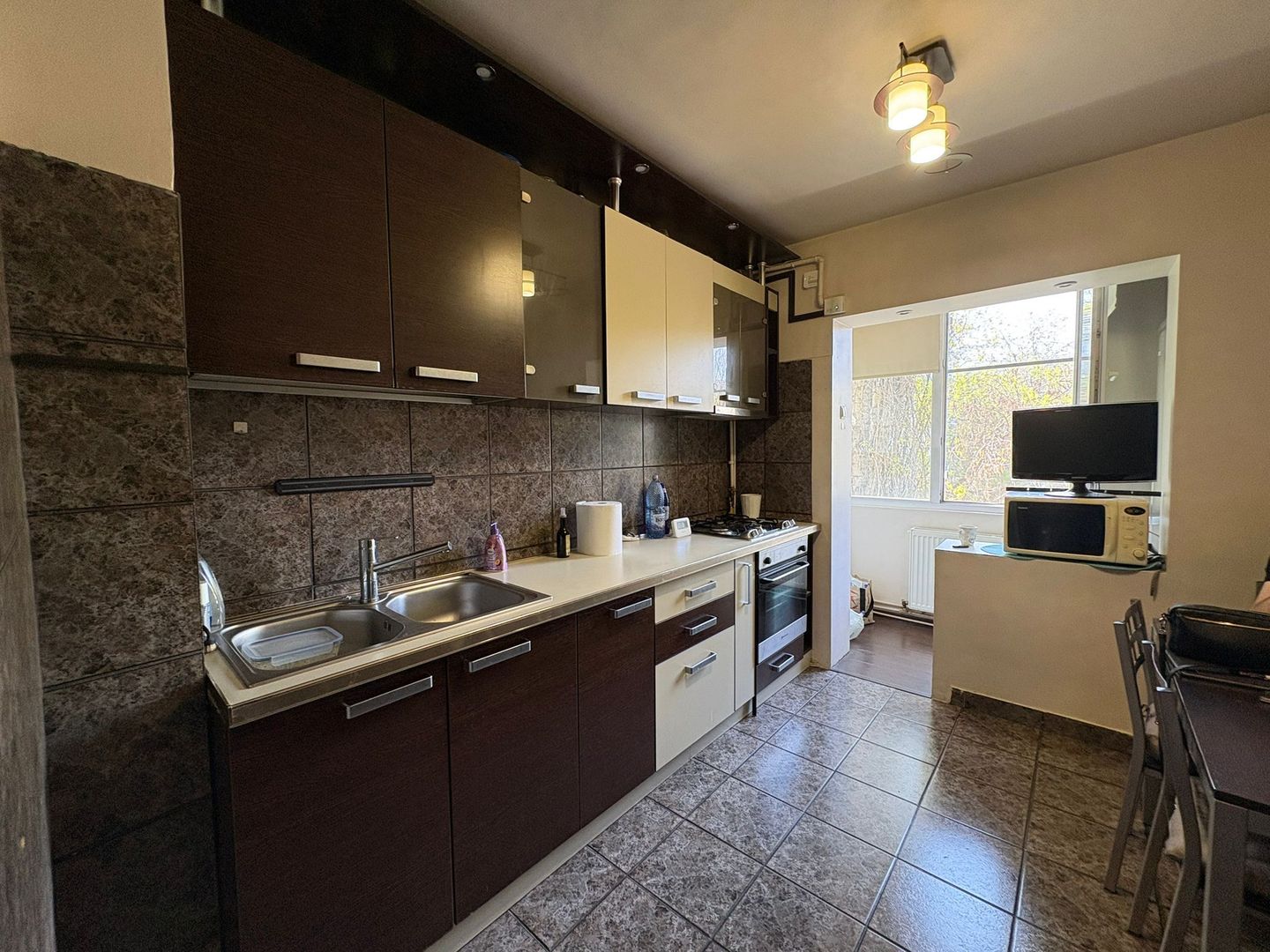 AP. 3 CAMERE P-TA SUDULUI, PARCARE ADP, CENTRALA PROPRIE,METROU 12 MIN - Poză 1