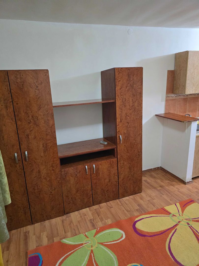 BRASADAS vinde garsoniera in Micro 16 la etajul 4/4. - Poză 2