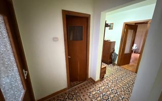 Apartament 3 camere, etaj 2 - Cugir - Poză 7