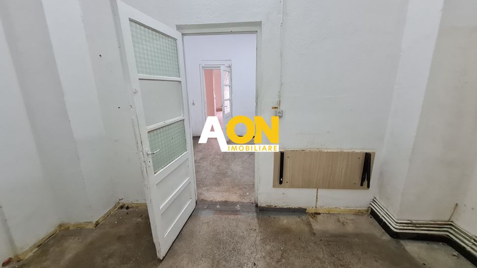 Spatiu Comercial Stradal, 170 mp utili, Trafic Pietonal, Zona Ampoi 3 - Poză 14