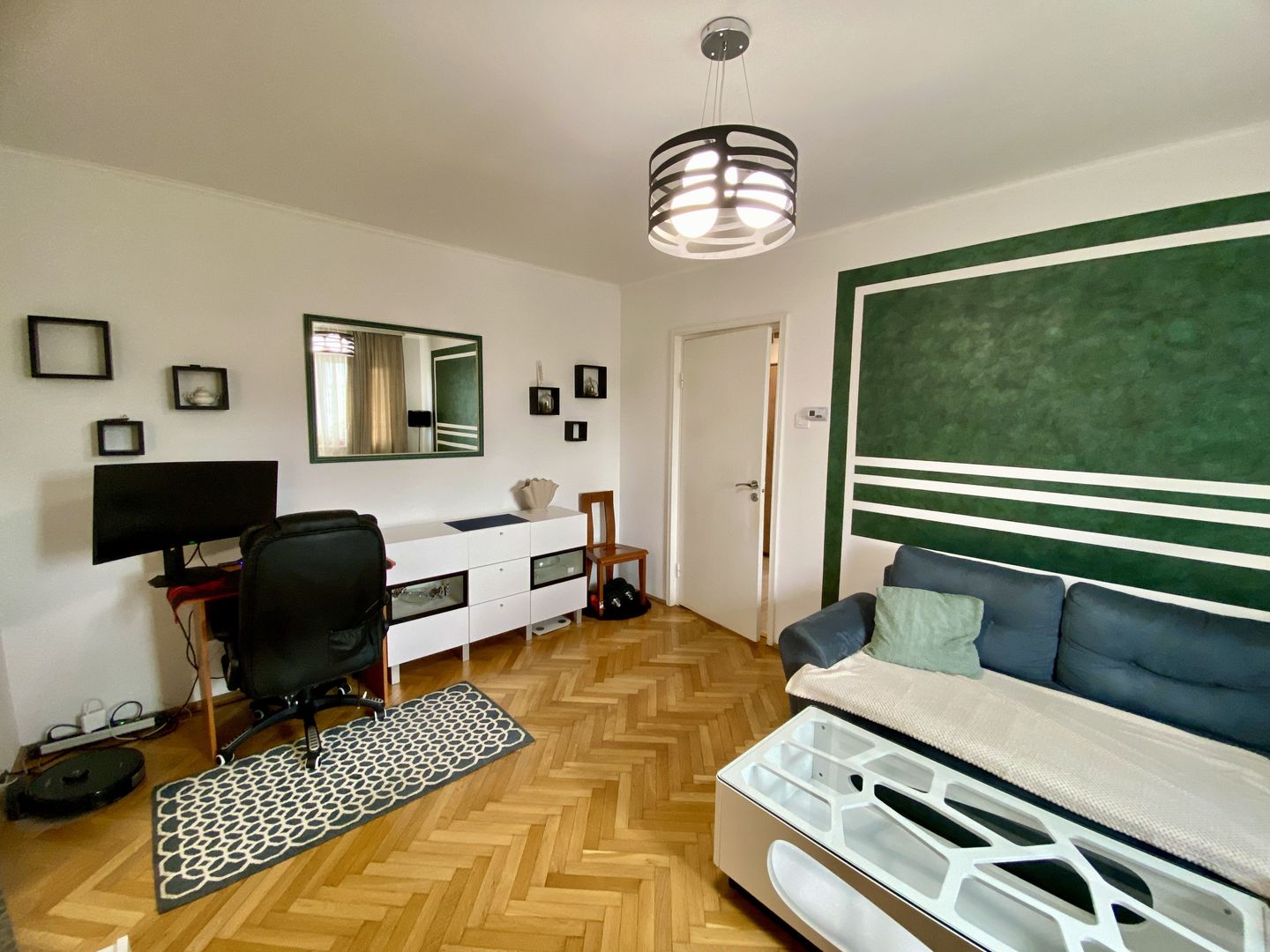 Apartament cu 2 camere in Astra, Bd Saturn - Poză 2