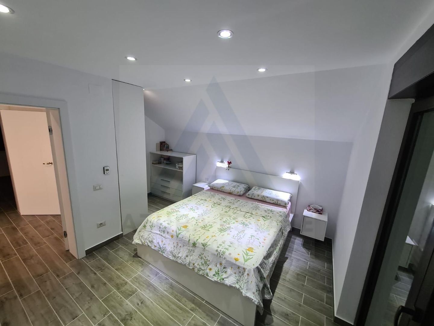 Casa moderna 4 camere echipata premium cu panorama superba in Talmaciu - Poză 5