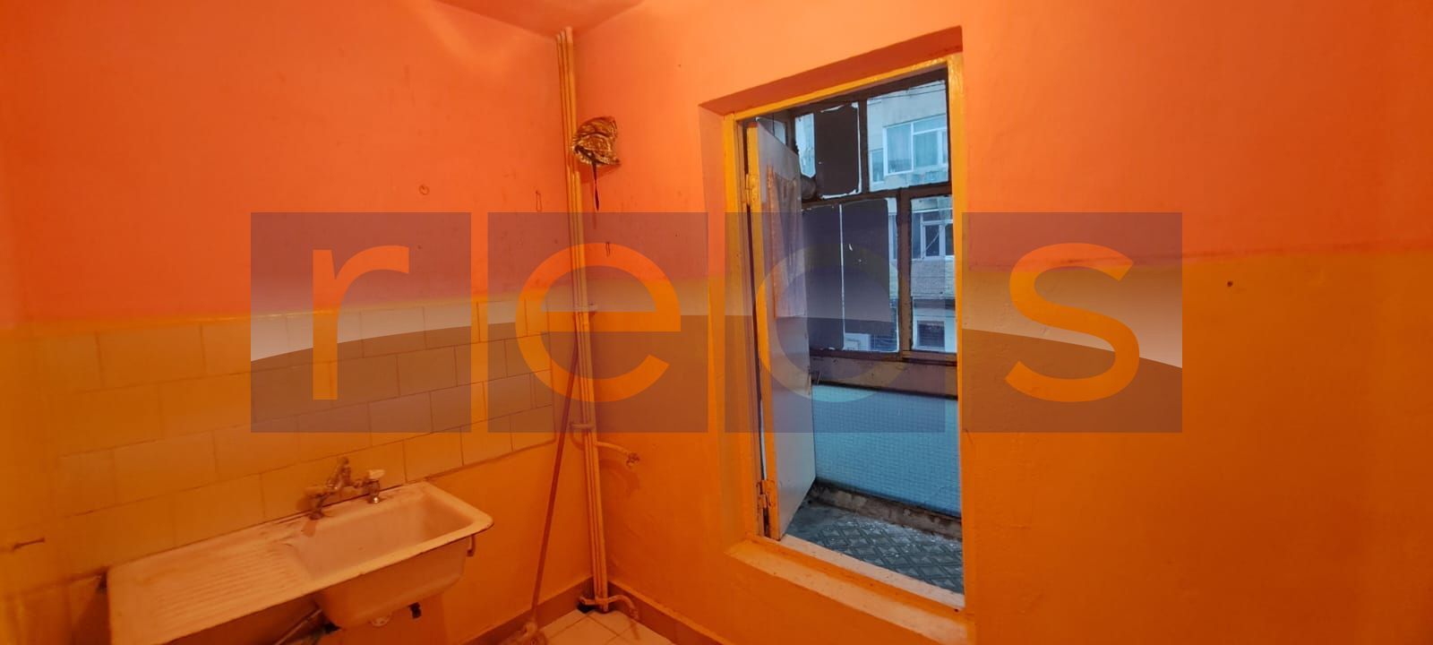 VANZARE GARSONIERA | ROSIORI DE VEDE | 28MP | ETAJ 1 | OPORTUNITATE RENOVARE - Poză 4