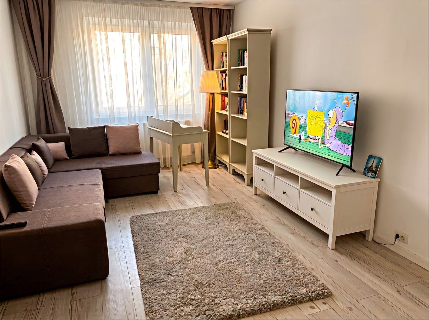 Apartament 3 camere, zona Crangasi / loc de parcare + centrala proprie - Poză 1