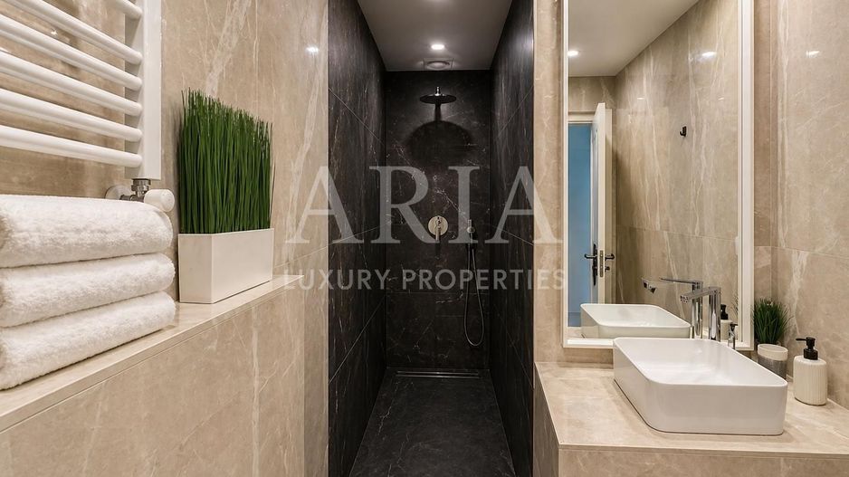 TRIANA 3 CAMERE | CURTE | PISCINA | GYM - Poză 6