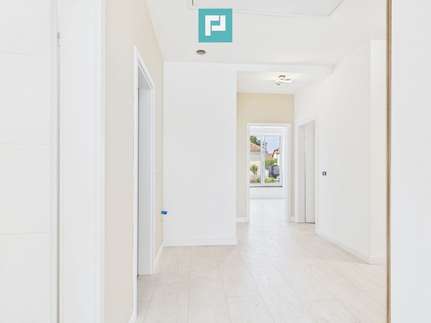 Duplex modern la Giarmata Vii - Poză 15