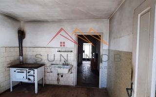 Casa 2 camere, central, 1962, teren 390 mp, Campina, Prahova - Poză 8