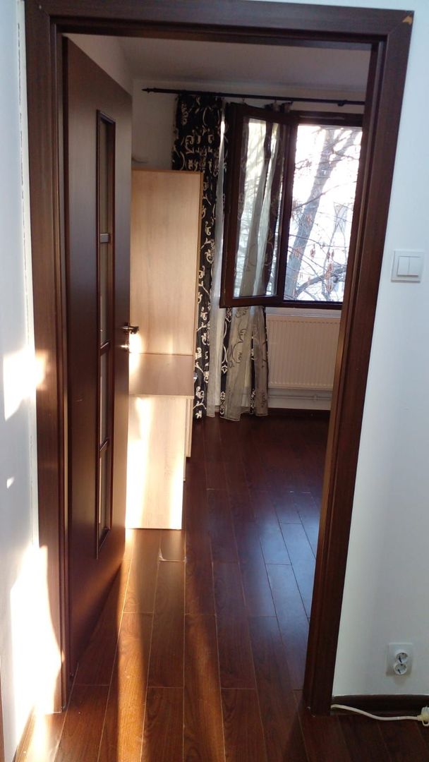 Apartament 3 camere Valea Oltului - Poză 4